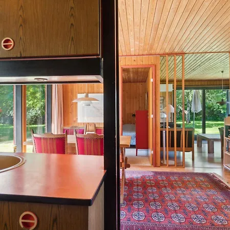 בית נופש Idyllic Coastal Comfort And Relaxing *